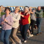 Polonaise am Schönberger Strand (Foto: SMMP/Nordhorn)